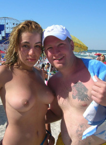 Exciting topless gf at the nudists beach